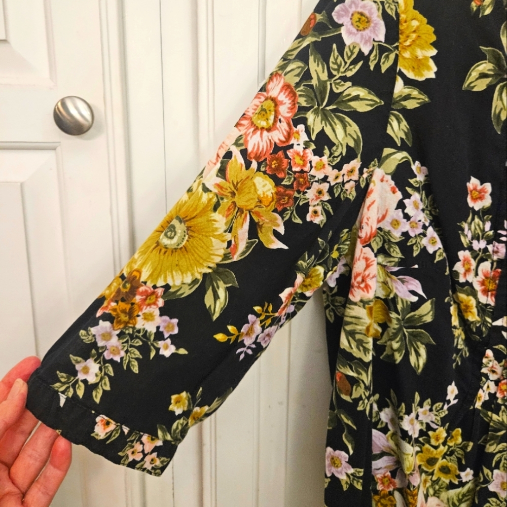 Denim&Co Floral Blouse - Black, Yellow, Pink - Picture 5 of 9